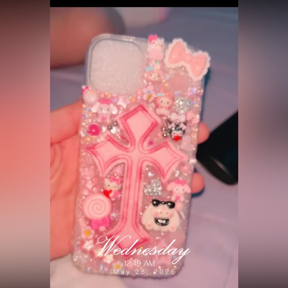 Pink Decorative Phone Case iphone14